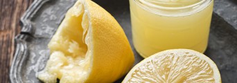 Jak vymačkat šťávu z citronu