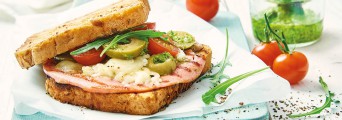 Sandwich po italsku Mortadella s olivami - low carb